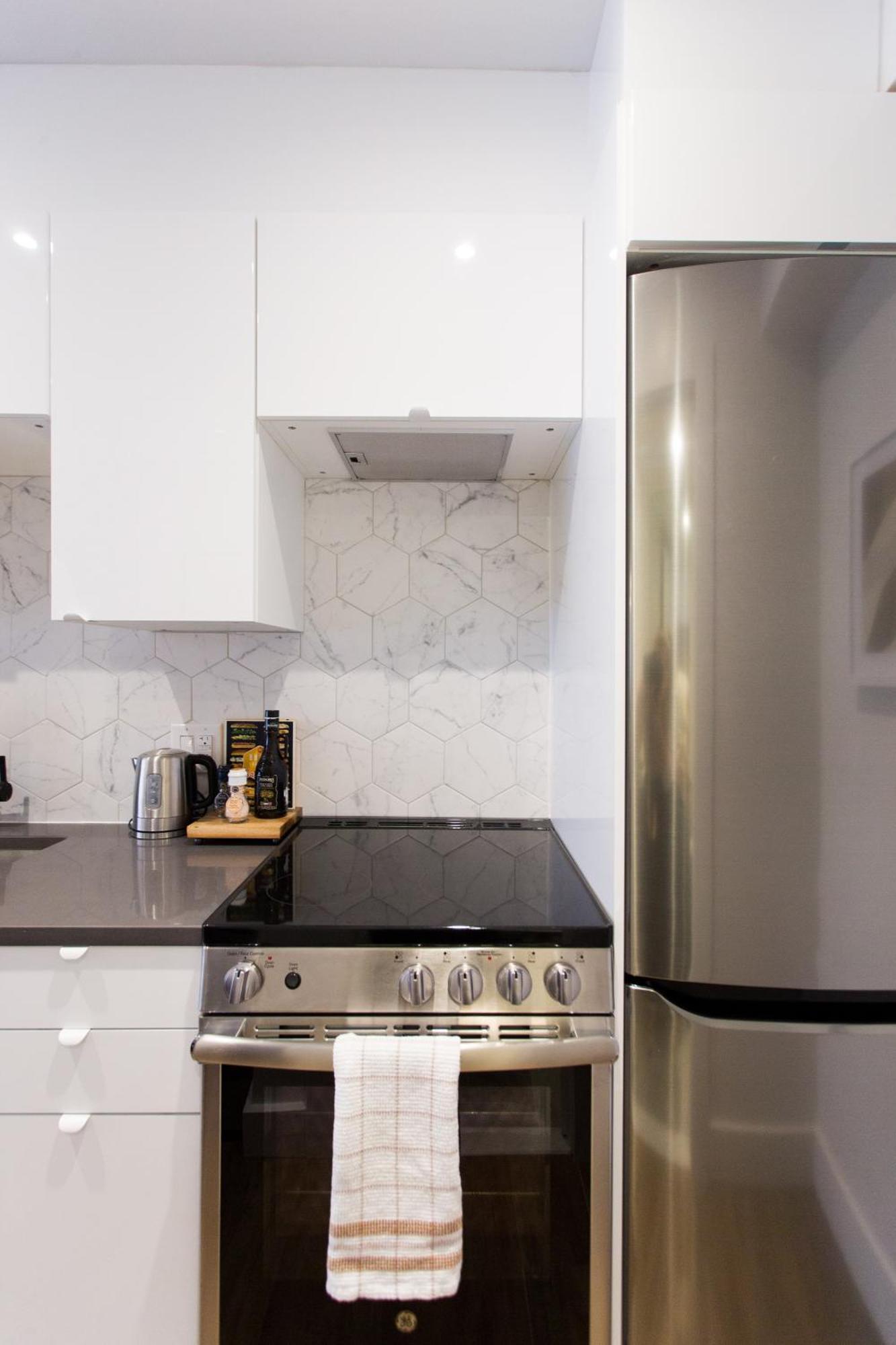 Scandinavian Studio With Full Kitchen And Bath By Den Stays Montreal Ruang foto